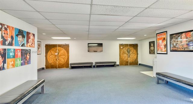 3100 Holiday Springs Boulevard 111, Margate, FL 33063