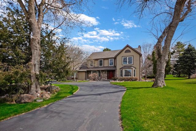 2320 Buckingham PLACE, Brookfield, WI 53045