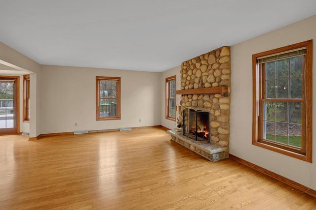 2320 Buckingham PLACE, Brookfield, WI 53045
