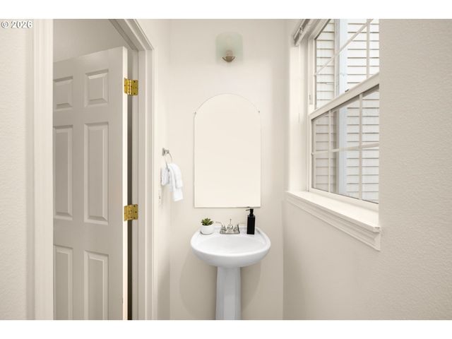 19913 Sw Poplarwood Pl, Tualatin, OR 97062