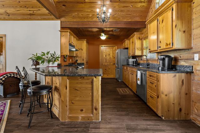 276 Evening Shade, Onalaska, TX 77360