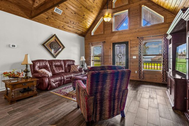 276 Evening Shade, Onalaska, TX 77360