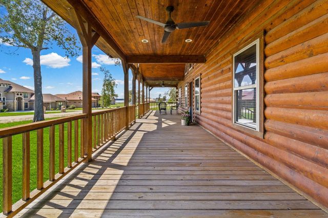 276 Evening Shade, Onalaska, TX 77360