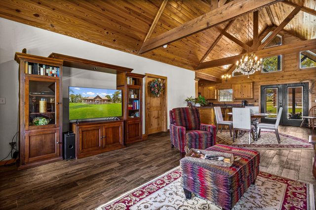 276 Evening Shade, Onalaska, TX 77360