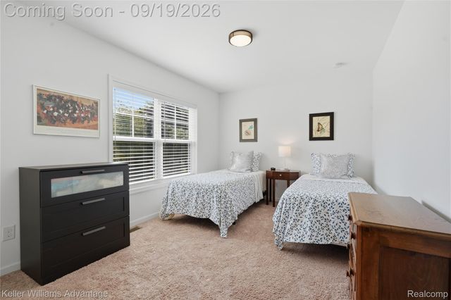 2405 Oakshire Avenue, Berkley, MI 48072