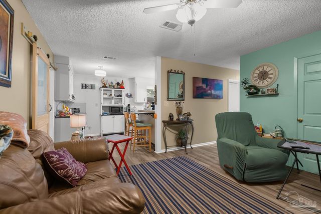 4235 Reinsma Rd, Milton, FL 32583