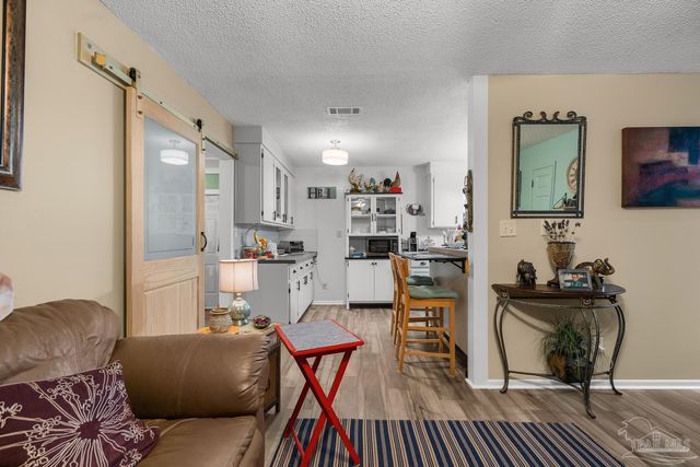 4235 Reinsma Rd, Milton, FL 32583