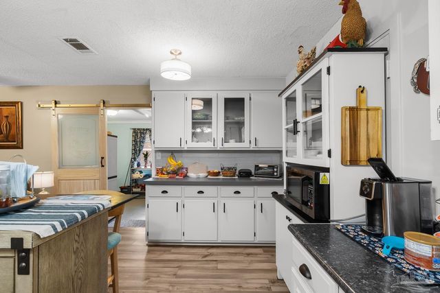 4235 Reinsma Rd, Milton, FL 32583