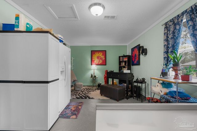 4235 Reinsma Rd, Milton, FL 32583