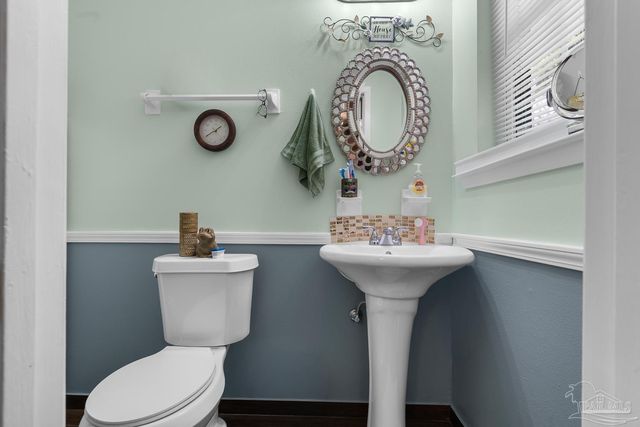 4235 Reinsma Rd, Milton, FL 32583