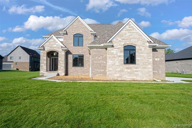 710 Marlayna Drive, Oxford, MI 48371
