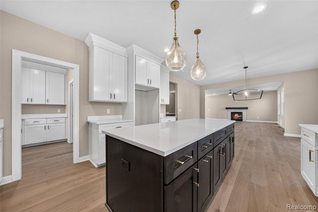710 Marlayna Drive, Oxford, MI 48371