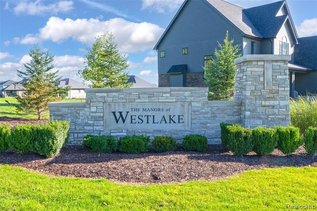 710 Marlayna Drive, Oxford, MI 48371