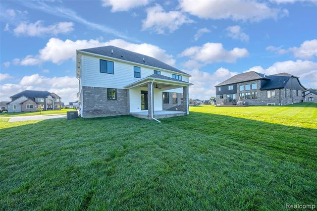 710 Marlayna Drive, Oxford, MI 48371