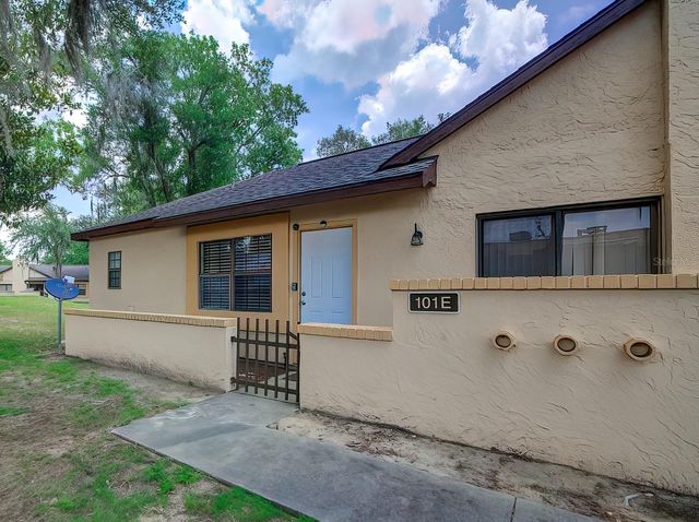 56 PINE TRACK 101E, Ocala, FL 34472