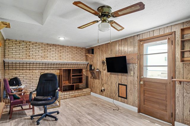 8008 Bonnafair Dr, Hermitage, TN 37076