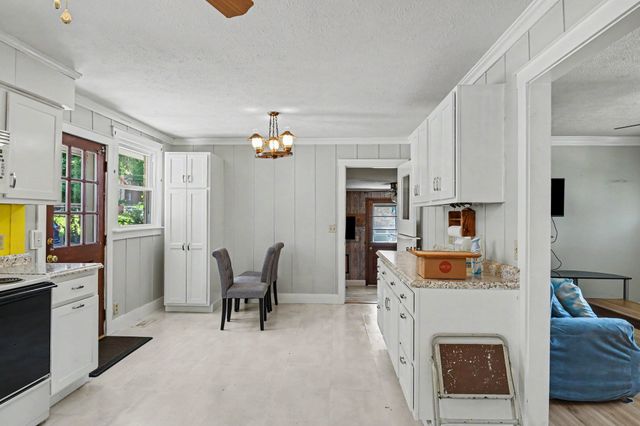 8008 Bonnafair Dr, Hermitage, TN 37076