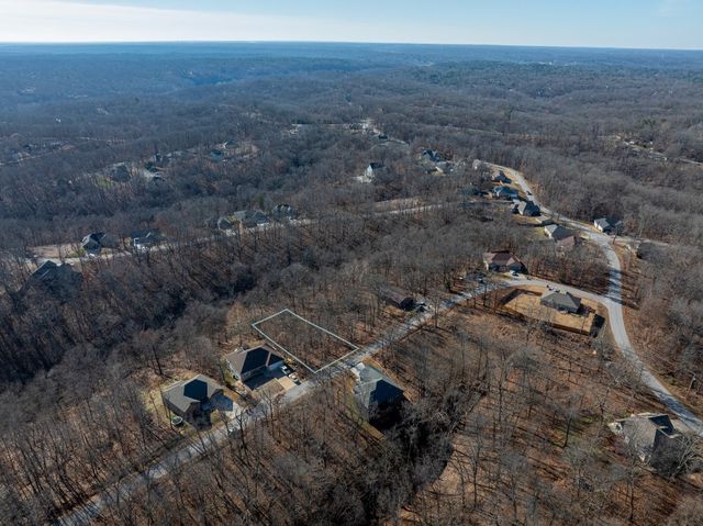 12 S Kirby Drive, Bella Vista, AR 72714