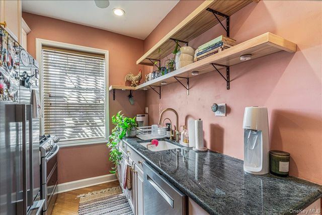 38-30 Douglaston Parkway G2, Douglaston, NY 11363