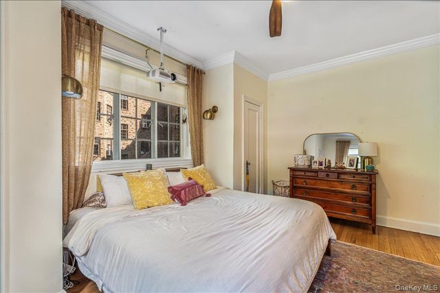 38-30 Douglaston Parkway G2, Douglaston, NY 11363