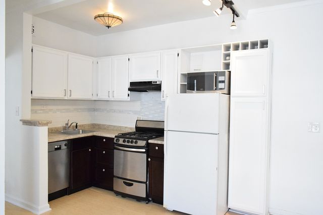 5135 S Kenwood Avenue 606, Chicago, IL 60615