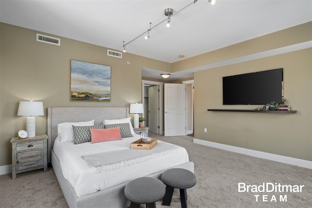 27 Library Street 604, Grand Rapids, MI 49503