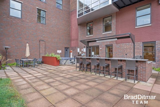 27 Library Street 604, Grand Rapids, MI 49503