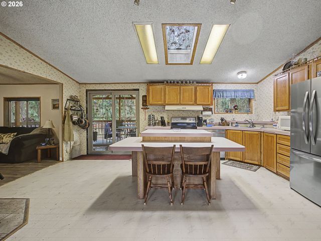 41180 Se KUBITZ Rd, Sandy, OR 97055