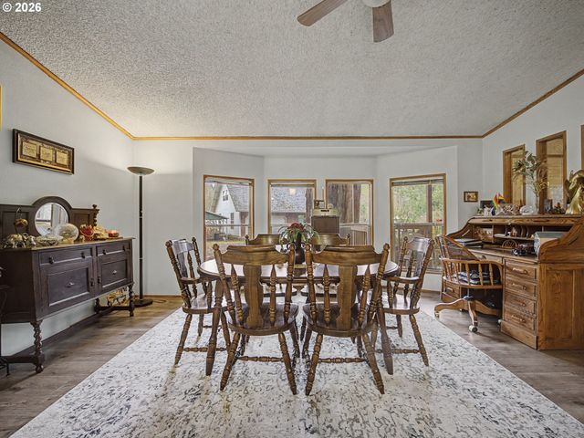 41180 Se KUBITZ Rd, Sandy, OR 97055
