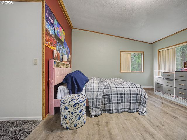 41180 Se KUBITZ Rd, Sandy, OR 97055