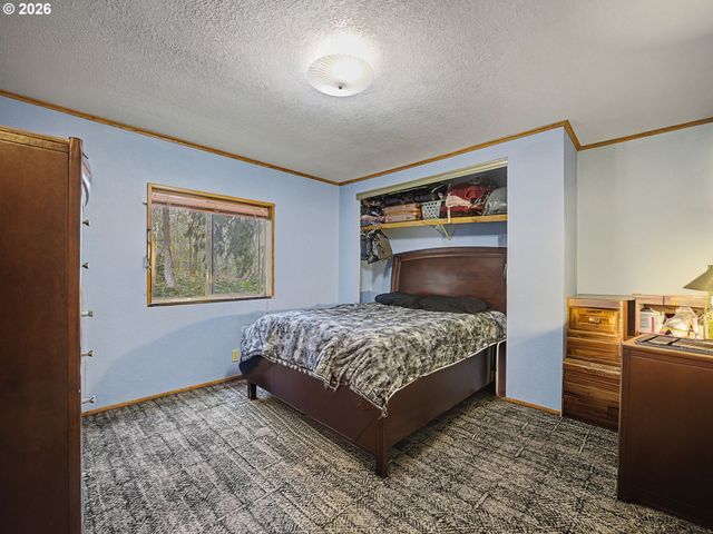41180 Se KUBITZ Rd, Sandy, OR 97055