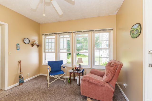 8301 W River Road, Yorktown, IN 47396