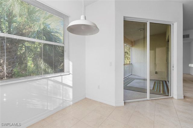 6010 Jonathans Bay CIR 102, Fort Myers, FL 33908