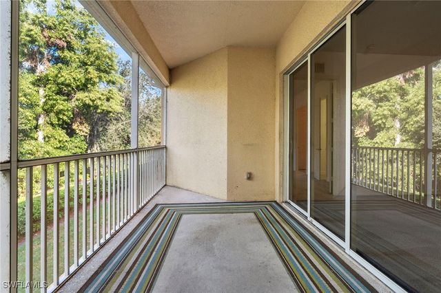 6010 Jonathans Bay CIR 102, Fort Myers, FL 33908