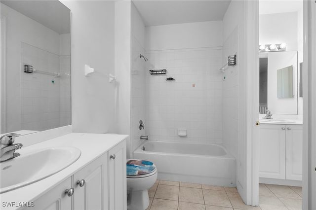 6010 Jonathans Bay CIR 102, Fort Myers, FL 33908