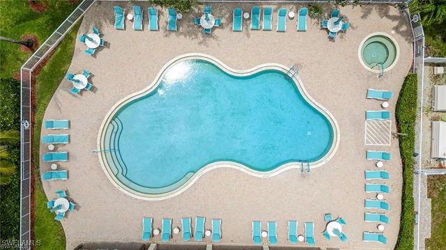 6010 Jonathans Bay CIR 102, Fort Myers, FL 33908