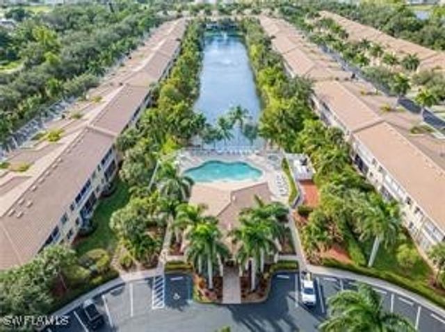 6010 Jonathans Bay CIR 102, Fort Myers, FL 33908