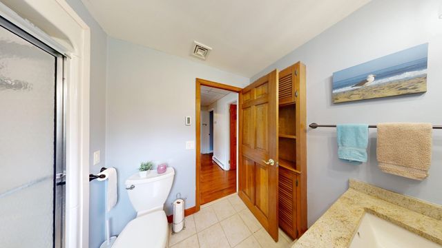 620 Ledge Rd, Seekonk, MA 02771