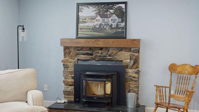 620 Ledge Rd, Seekonk, MA 02771