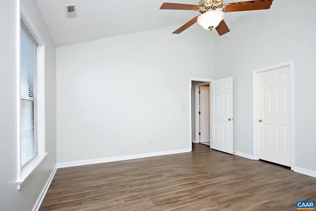 972 GRAYSON LN, Charlottesville, VA 22903