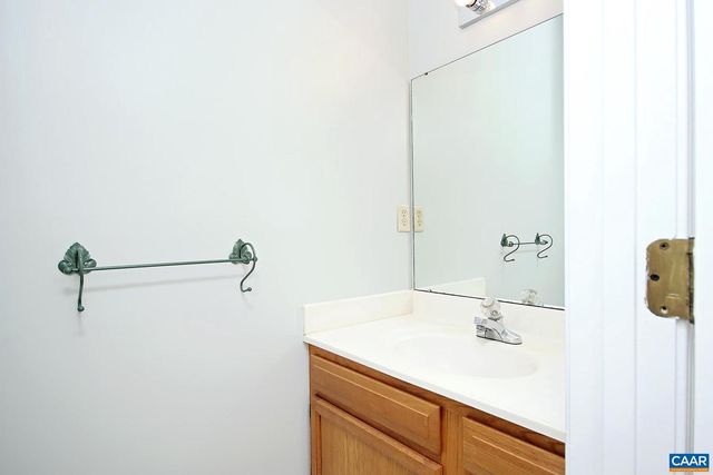 972 GRAYSON LN, Charlottesville, VA 22903