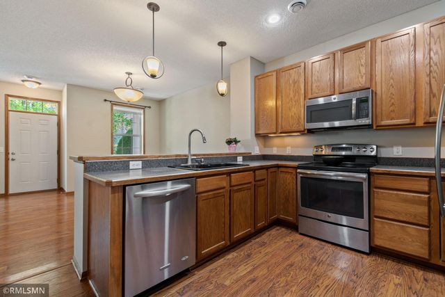 3473 Cherry Lane B, Woodbury, MN 55129