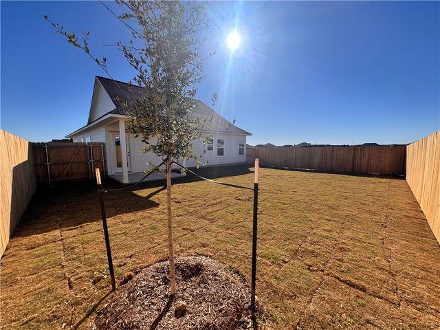 1227 Patriot Drive, College Station, TX 77845