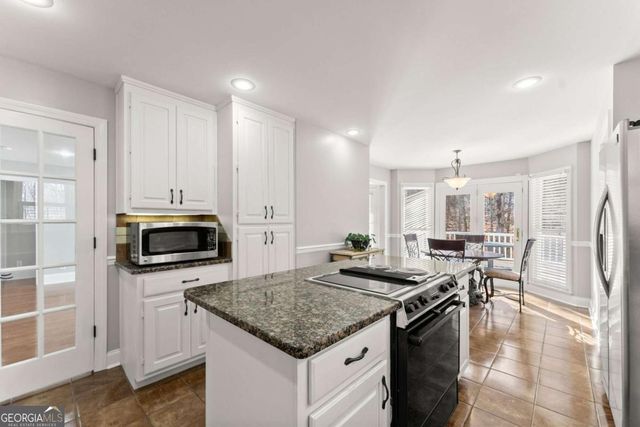 3523 Lighthouse Lane, Gainesville, GA 30504