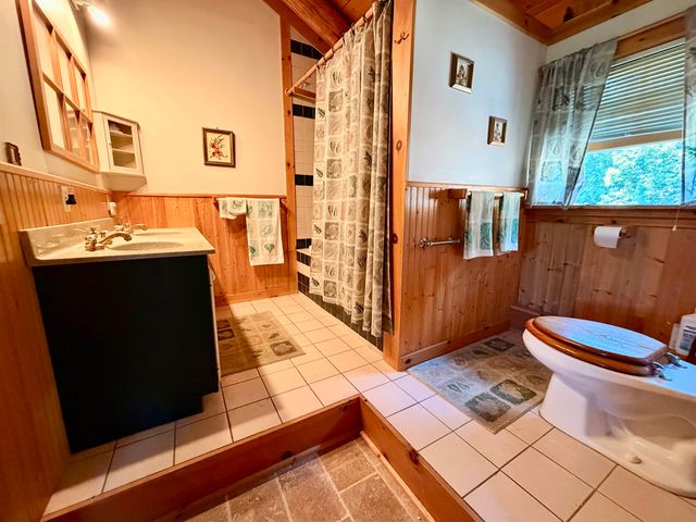 3036 West Woodstock Road, Woodstock, VT 05091
