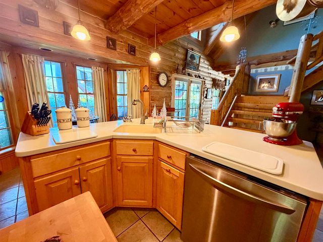3036 West Woodstock Road, Woodstock, VT 05091