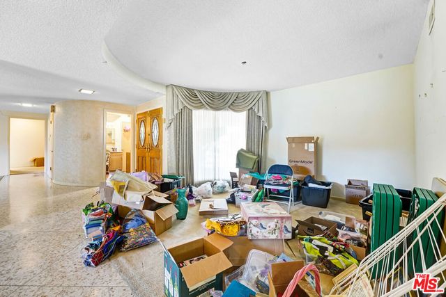 6424 Shenandoah Avenue, Los Angeles, CA 90056