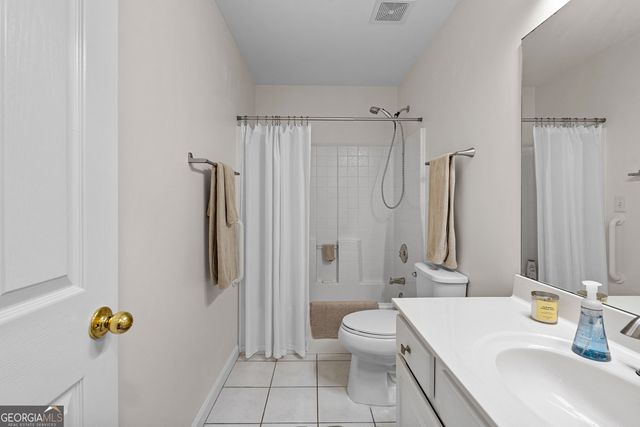 312 Freeman Forest Drive, Newnan, GA 30265