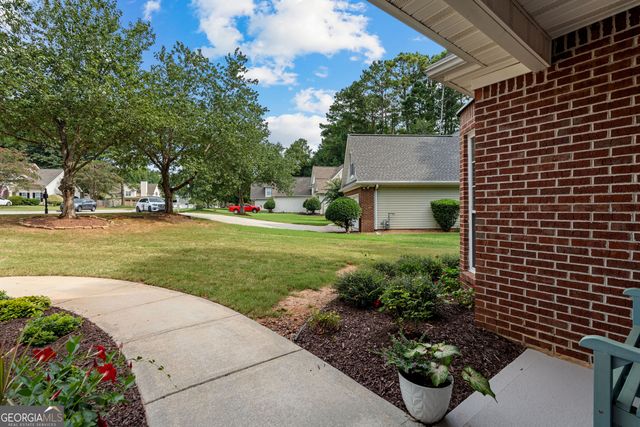 312 Freeman Forest Drive, Newnan, GA 30265