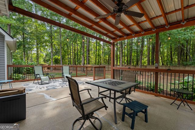312 Freeman Forest Drive, Newnan, GA 30265